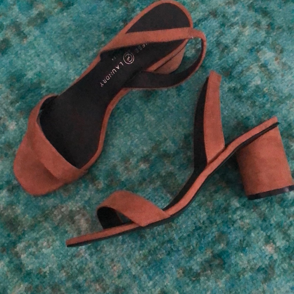 Chinese Laundry Suede Sling-backs yumi heeled sandal 38, 7.5